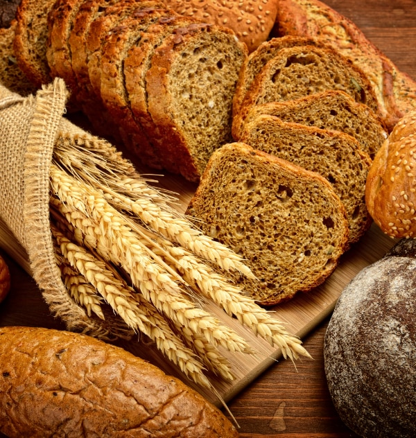 c-fresh-bread-wheat-on-wooden-600w-125608775